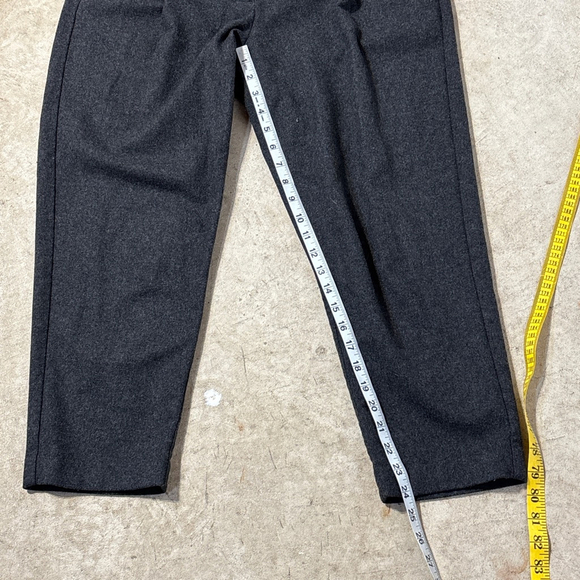 Wilfred Chambery Cropped Pants Women’s Size 6 Gray Cashmere Wool Pockets - Picture 7 of 14